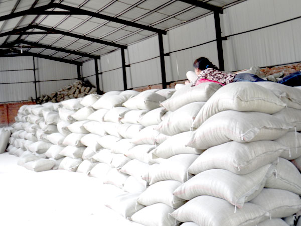 �}(c��ng)��(ch��)�^(q��)